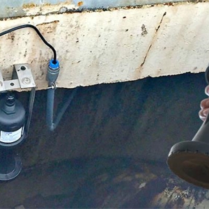 美國FLOWLINE LG30雷達(dá)液位計(jì)