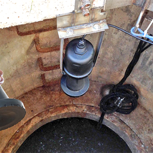 美國FLOWLINE LG30雷達(dá)液位計(jì)